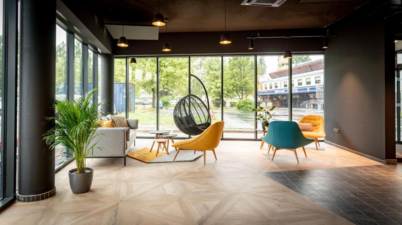 Ibis Styles Valenciennes Petite Foret Экстерьер фото
