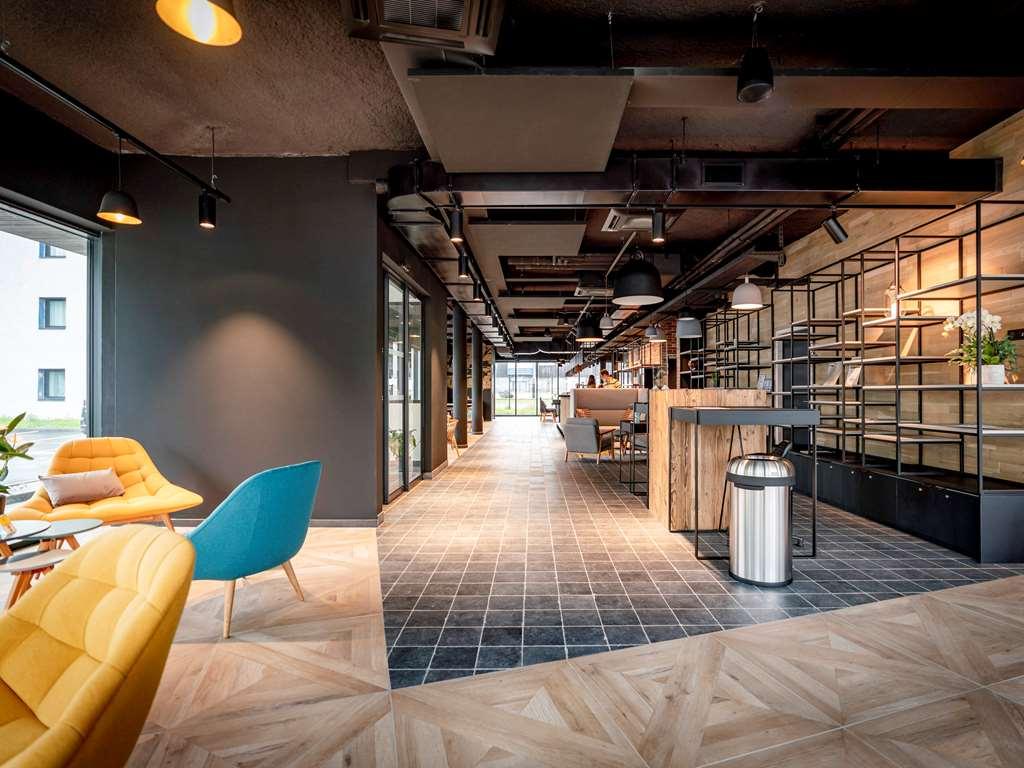 Ibis Styles Valenciennes Petite Foret Удобства фото