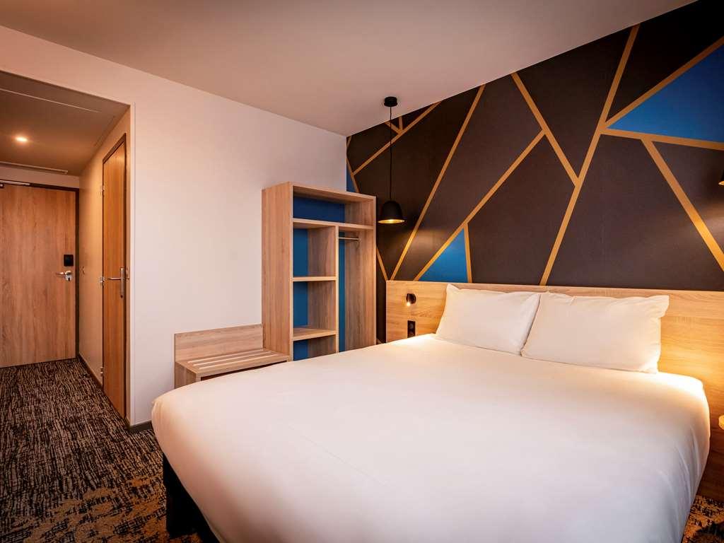 Ibis Styles Valenciennes Petite Foret Номер фото