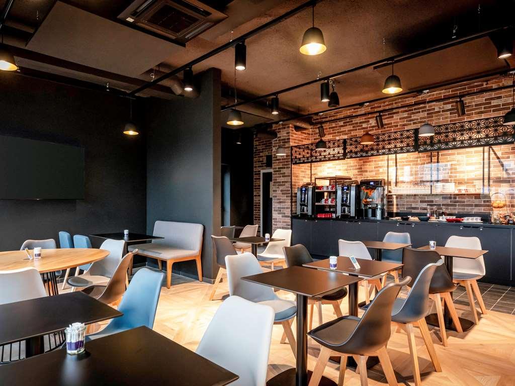 Ibis Styles Valenciennes Petite Foret Экстерьер фото